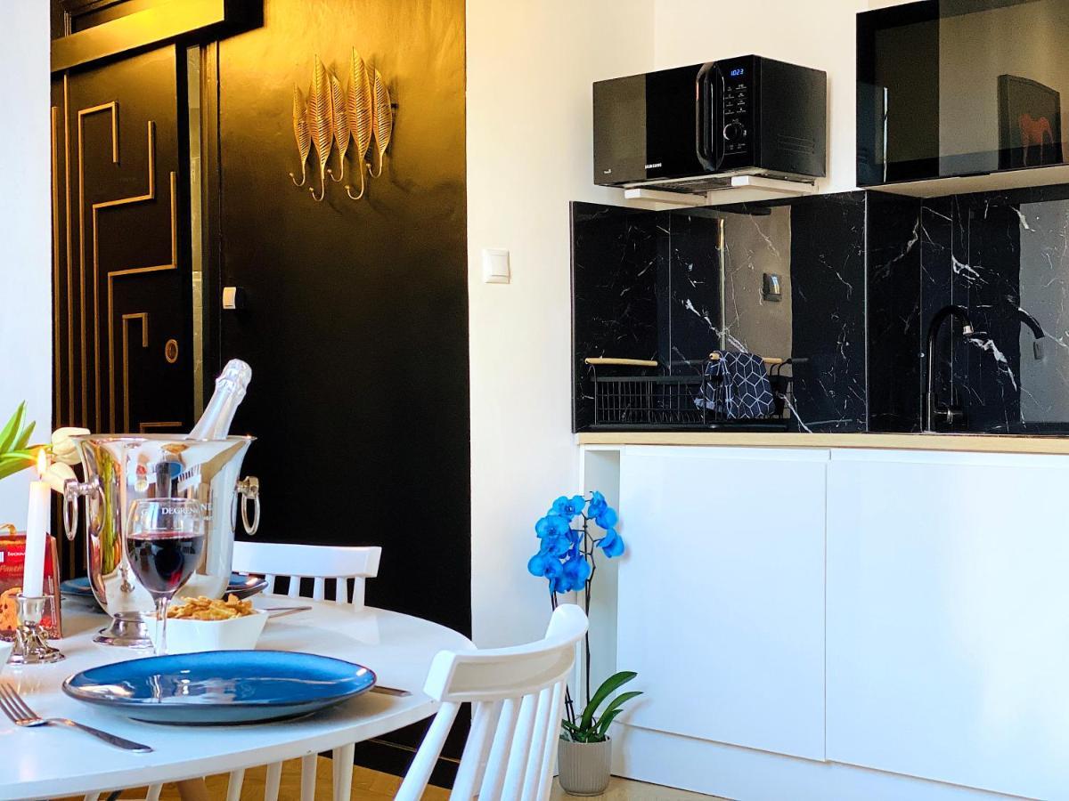 Sea - 2 Bedroom - Kitchen - Wifi - Tramway - Air Conditioner Nice Luaran gambar